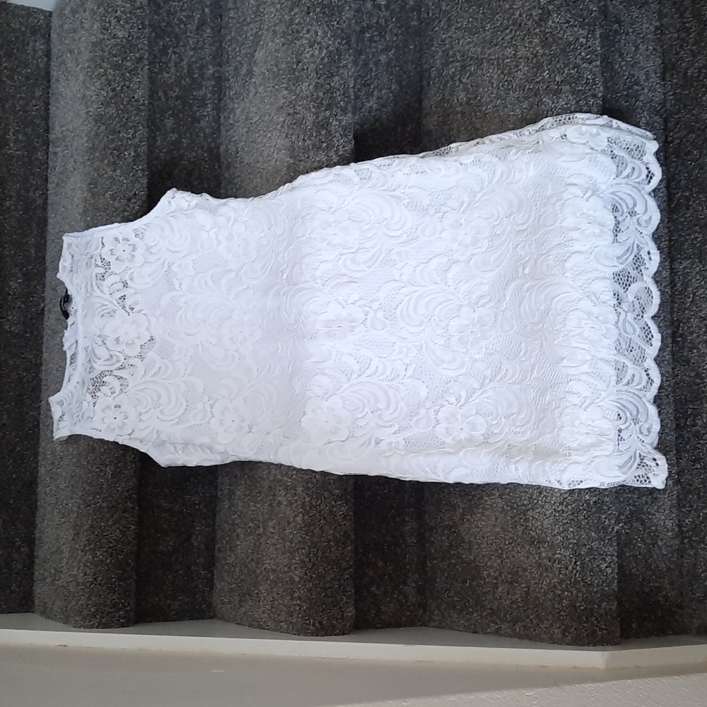 White lace dress